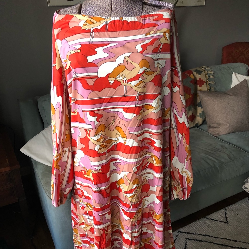 Funky 1970s print dress